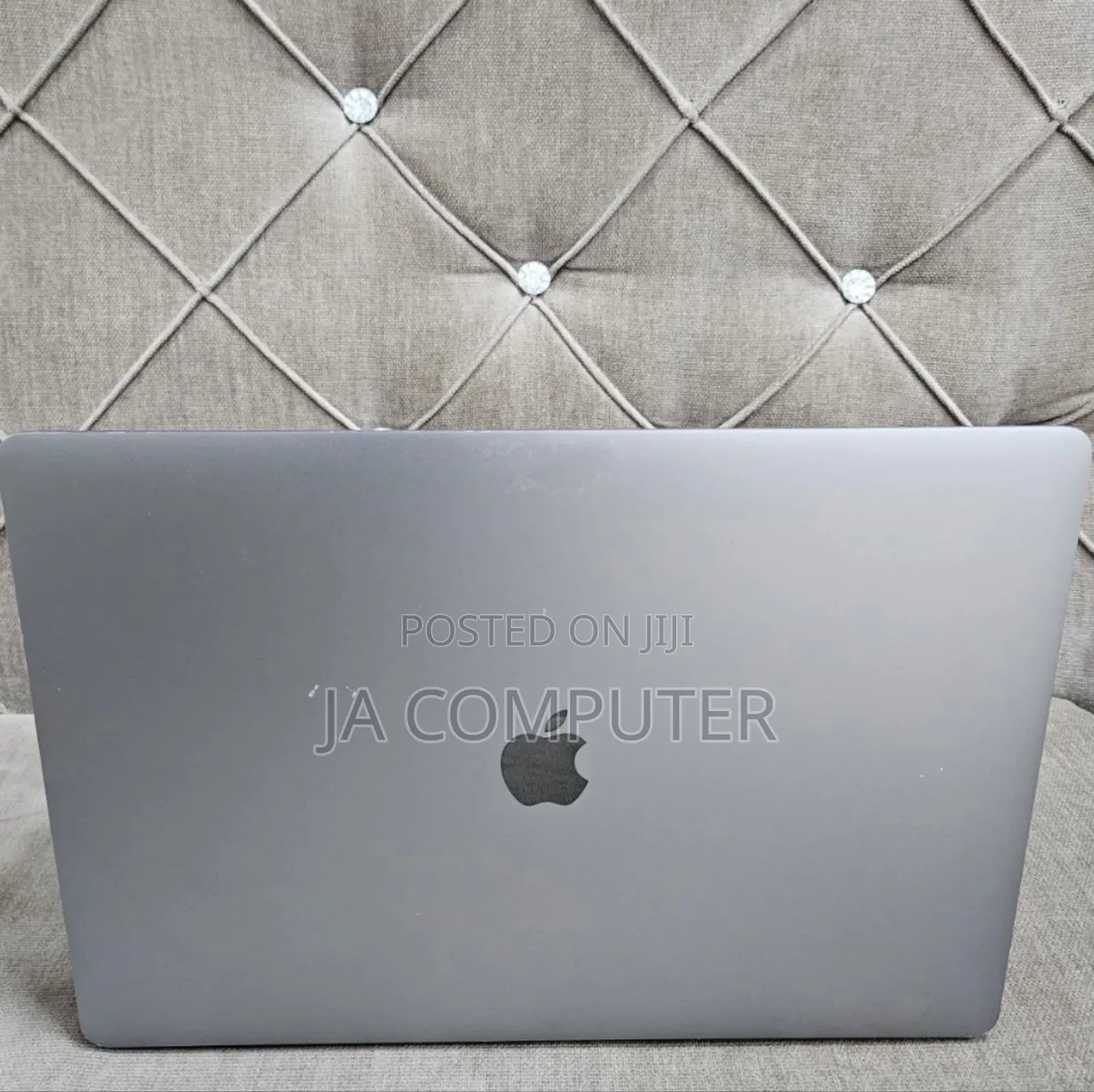 New Laptop Apple MacBook Pro 2019 32GB Intel Core I9 SSD 512GB