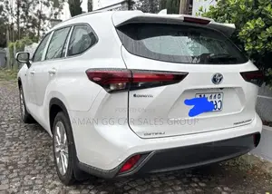 Toyota Highlander 2024 White
