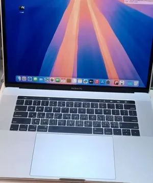 New Laptop Apple MacBook Pro 2018 32GB Intel Core I9 SSD 1T