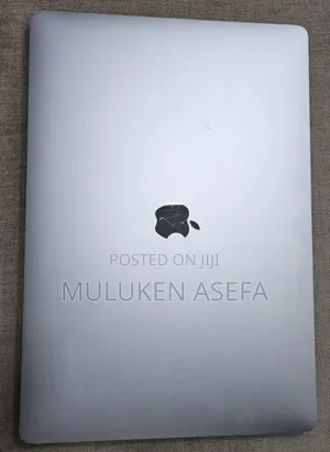 New Laptop Apple MacBook Pro 32GB Intel Core I9 SSD 512GB