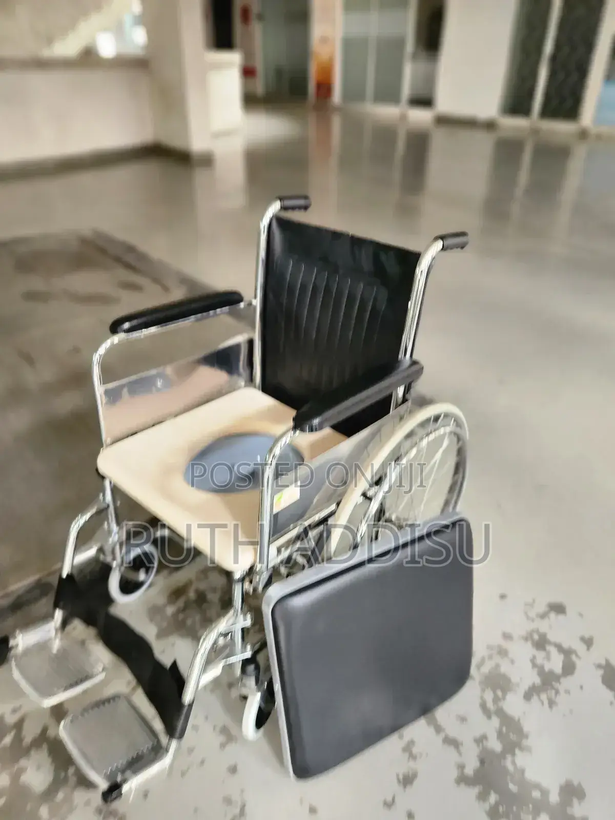 Wheelchair走向wheelchair吃飯wheelchair川軍wheelchair姦情wheelchair