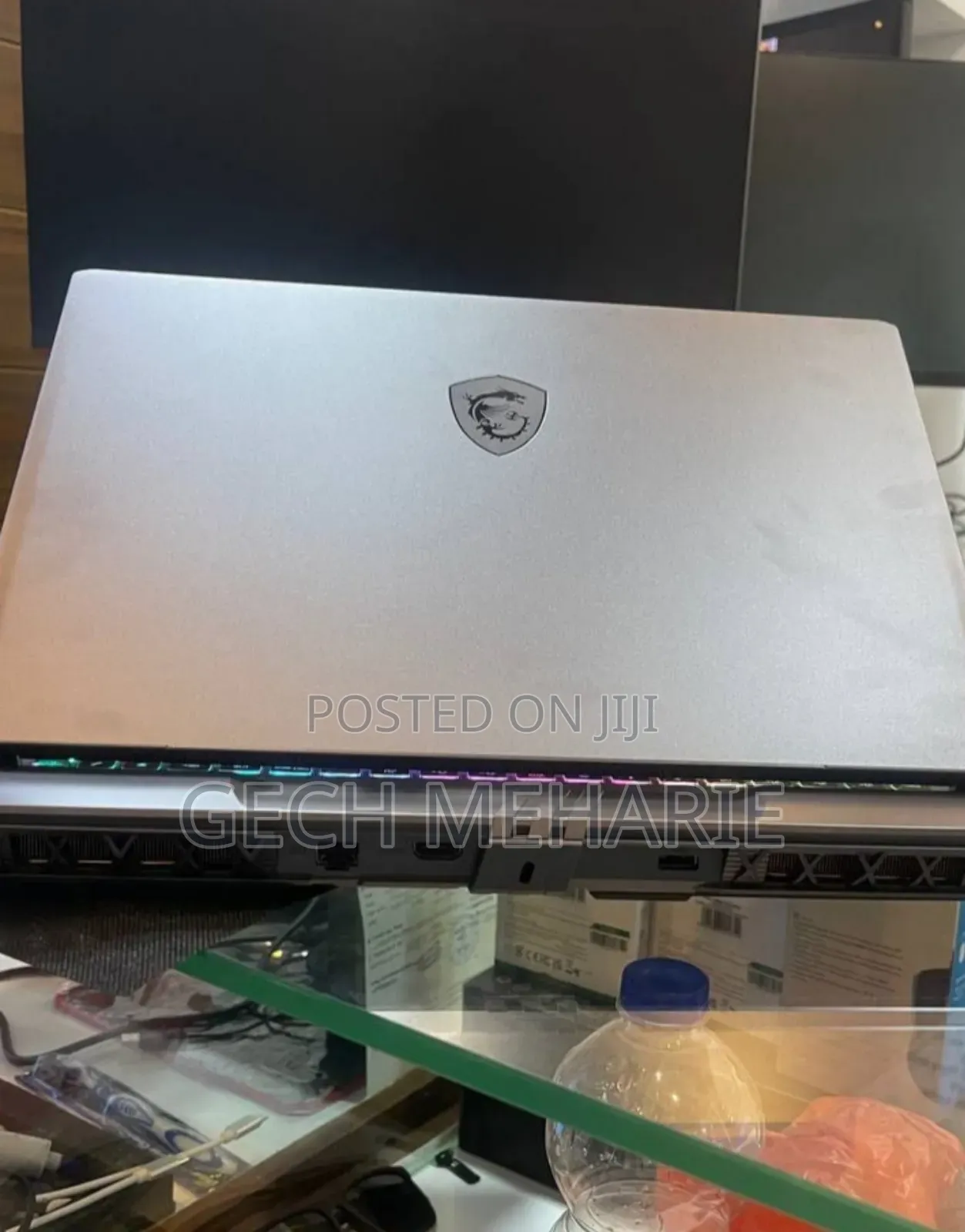 New Laptop MSI Vector 17 HX AI A2XWJG 16GB Intel Core Ultra 7 SSD 1T