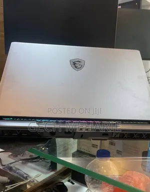 New Laptop MSI Vector 17 HX AI A2XWJG 16GB Intel Core Ultra 7 SSD 1T