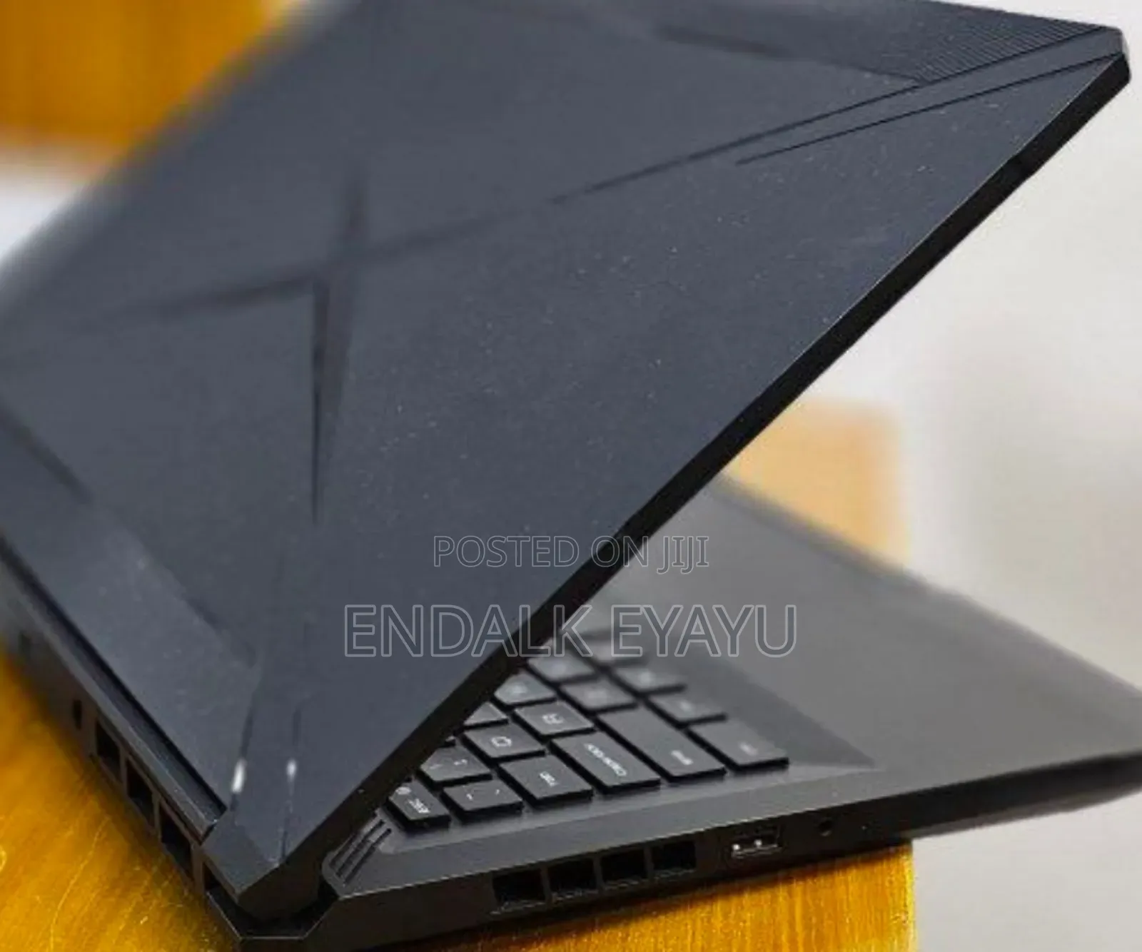 New Laptop 16GB AMD Ryzen 7 SSD 512GB