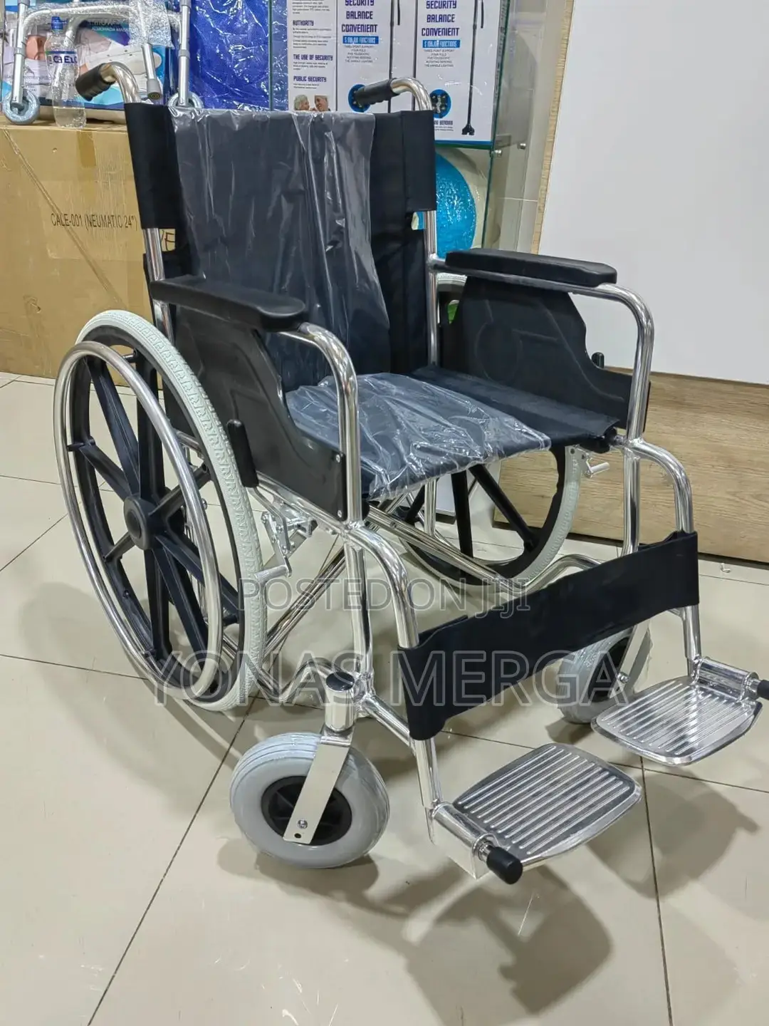 Normal Wheelchairر首wheelchair•ثwheelchair0₩Wheelchair
