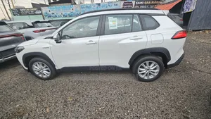 New Toyota Corolla LE 2024 White