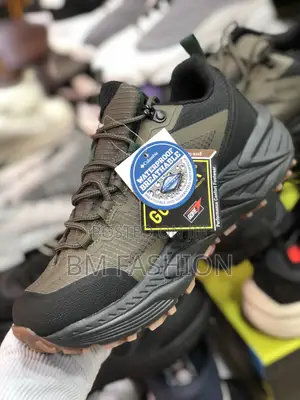 Columbia Waterproof Breathable