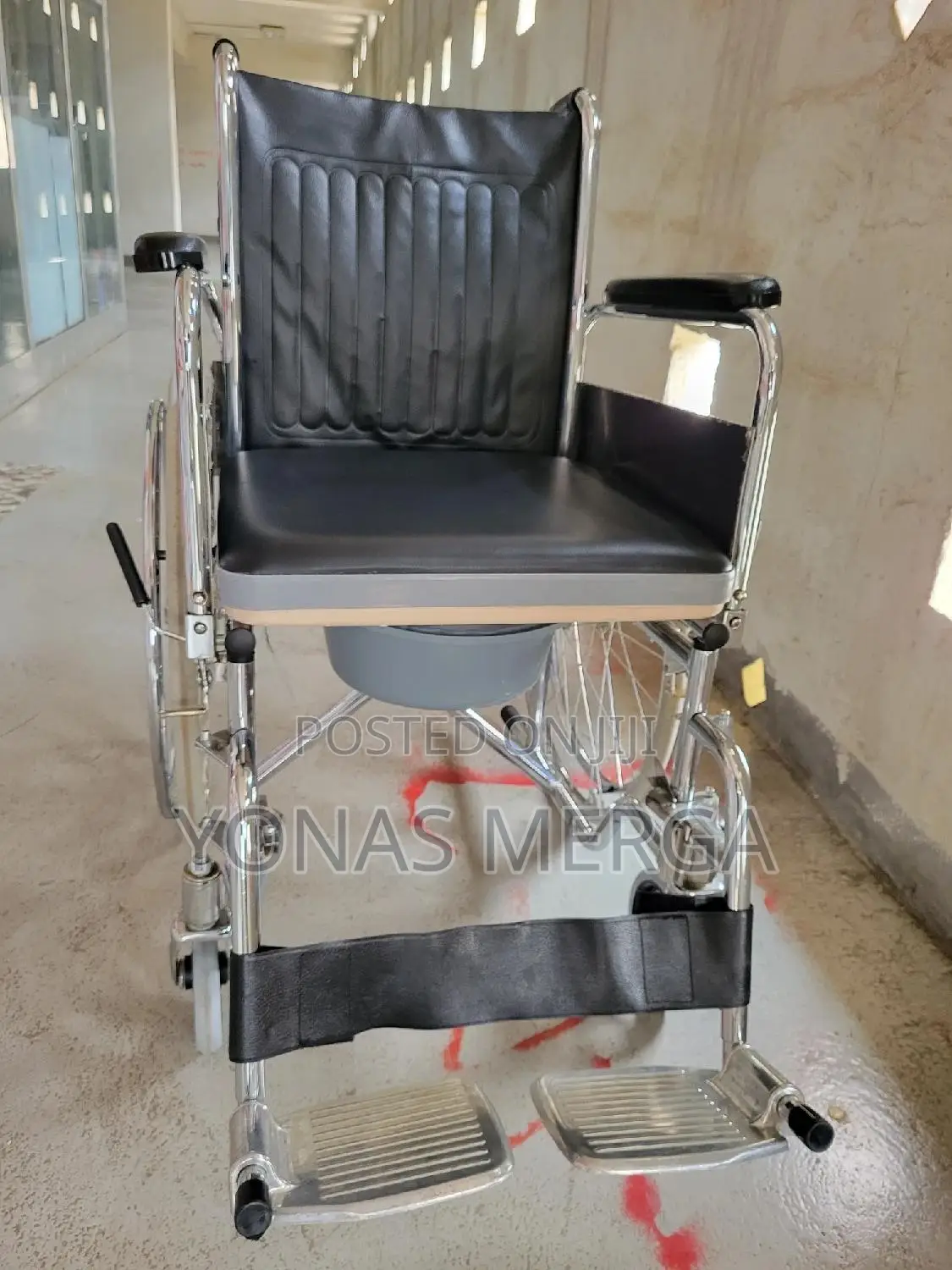 Shower/Bath Wheelchair鈿出مpotty Wheelchairف齊wheelchair