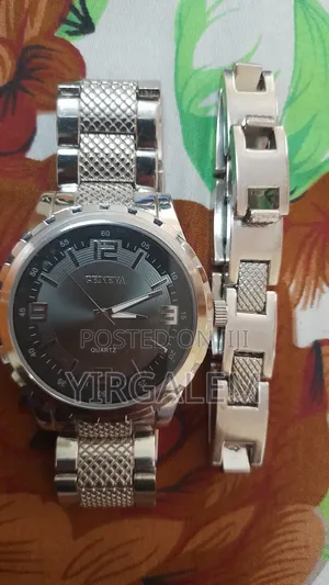 Photo - Geneva Watch With Bracket