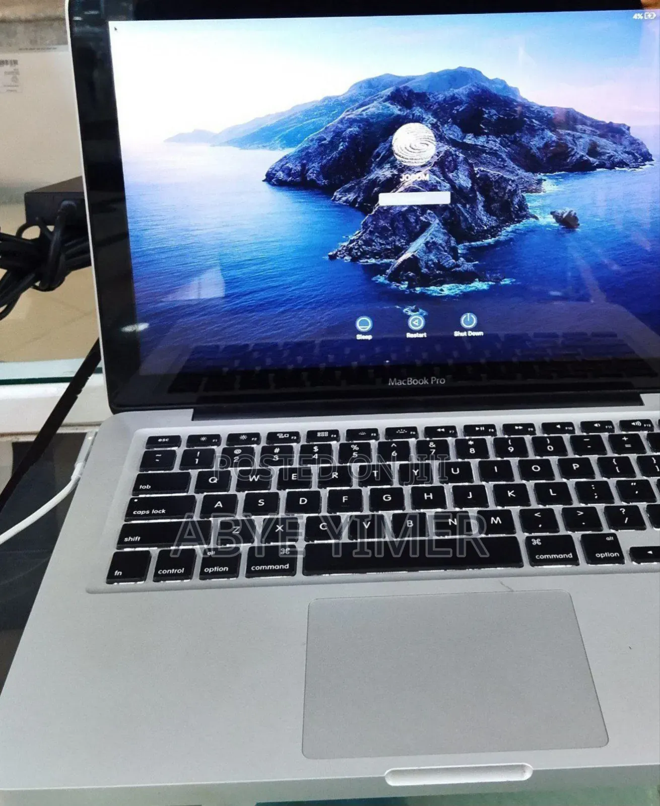 New Laptop Apple MacBook Pro 2012 4GB Intel Core I5 HDD 500GB