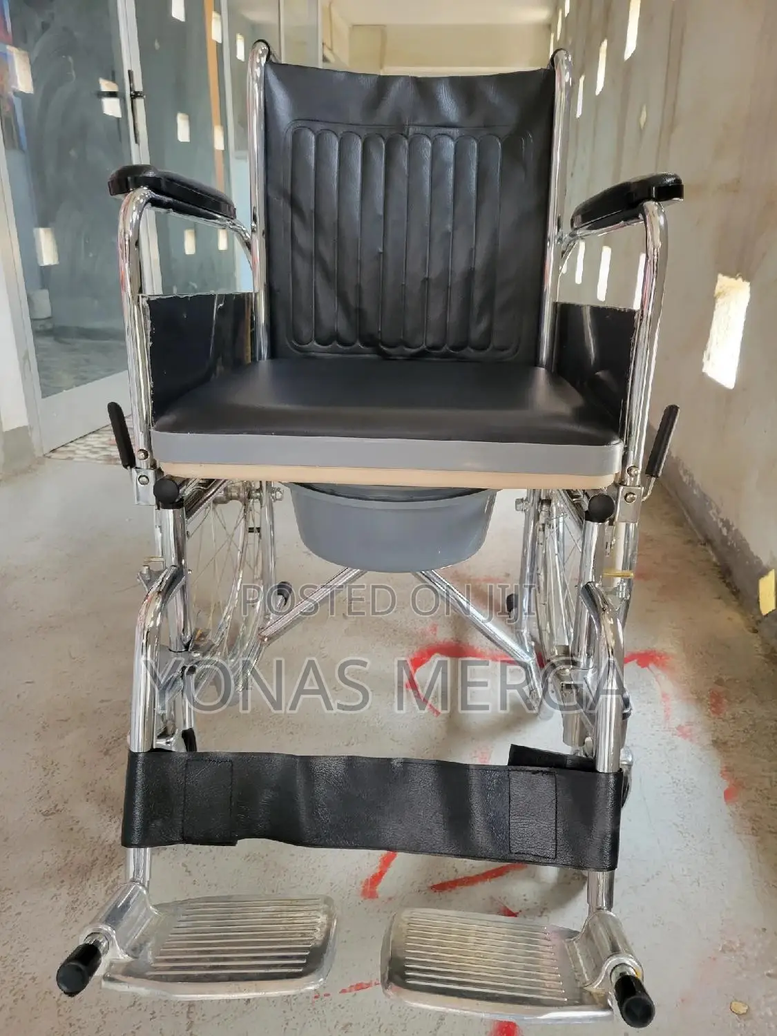 Pot Wheelchair喆وዊልቼር//Portable Steel Bidet Shower Wheelchair