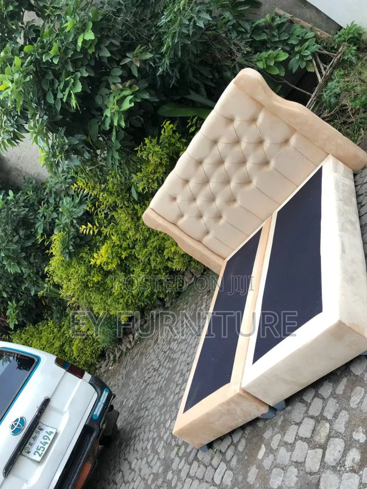 Alga አልጋ Bed Furniture