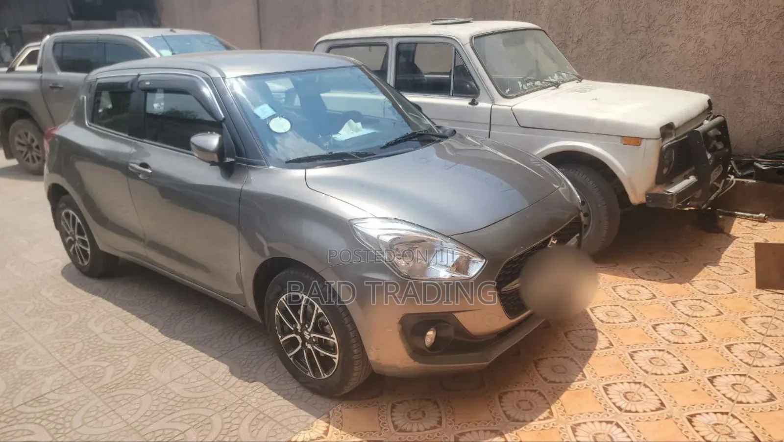 Suzuki Swift 2022 Gray