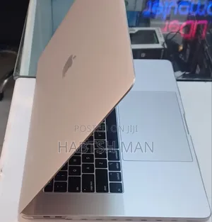 New Laptop Apple MacBook Pro 2018 32GB Intel Core I9 SSD 1T