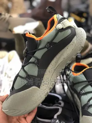 Nike Gortex Hiking Sneakers Green