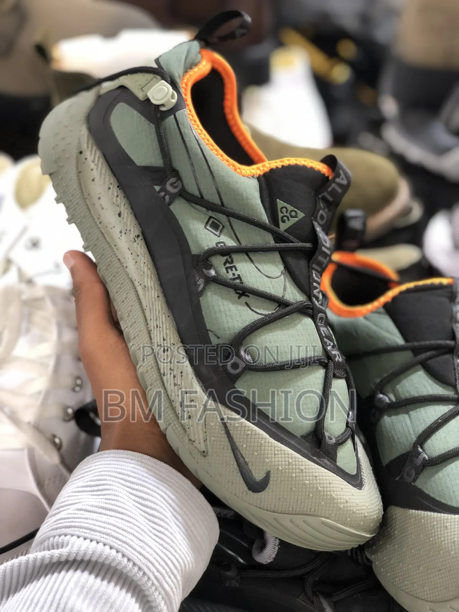 Nike Gortex Hiking Sneakers Green