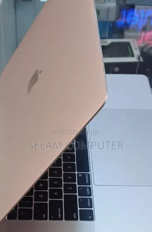 New Laptop Apple MacBook 2018 32GB Intel Core I9 SSD 1T