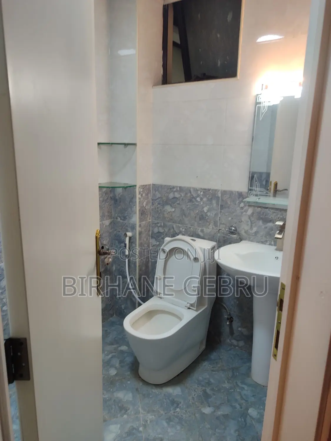 3bdrm Apartment in Luxury Apartiment, Bole for rent