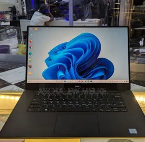 Photo - New Laptop Dell XPS 15 8GB Intel Core I5 SSD 256GB