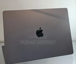 New Laptop Apple MacBook Air 2024 M3 13-Inch 8GB Apple M3 SSD 256GB