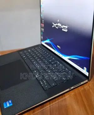 New Laptop Dell XPS 15 16GB Intel Core I7 SSD 512GB