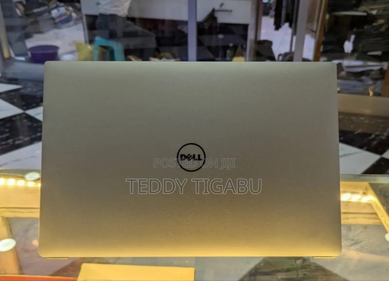 New Laptop Dell XPS 15 8GB Intel Core I5 SSD 256GB