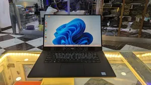 New Laptop Dell XPS 15 8GB Intel Core I5 SSD 256GB