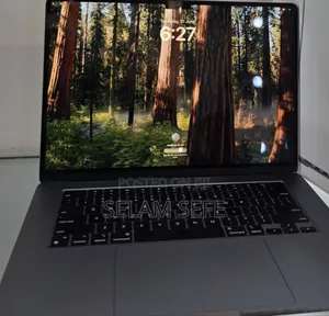 New Laptop Apple MacBook 8GB Intel Core I9 SSD 128GB