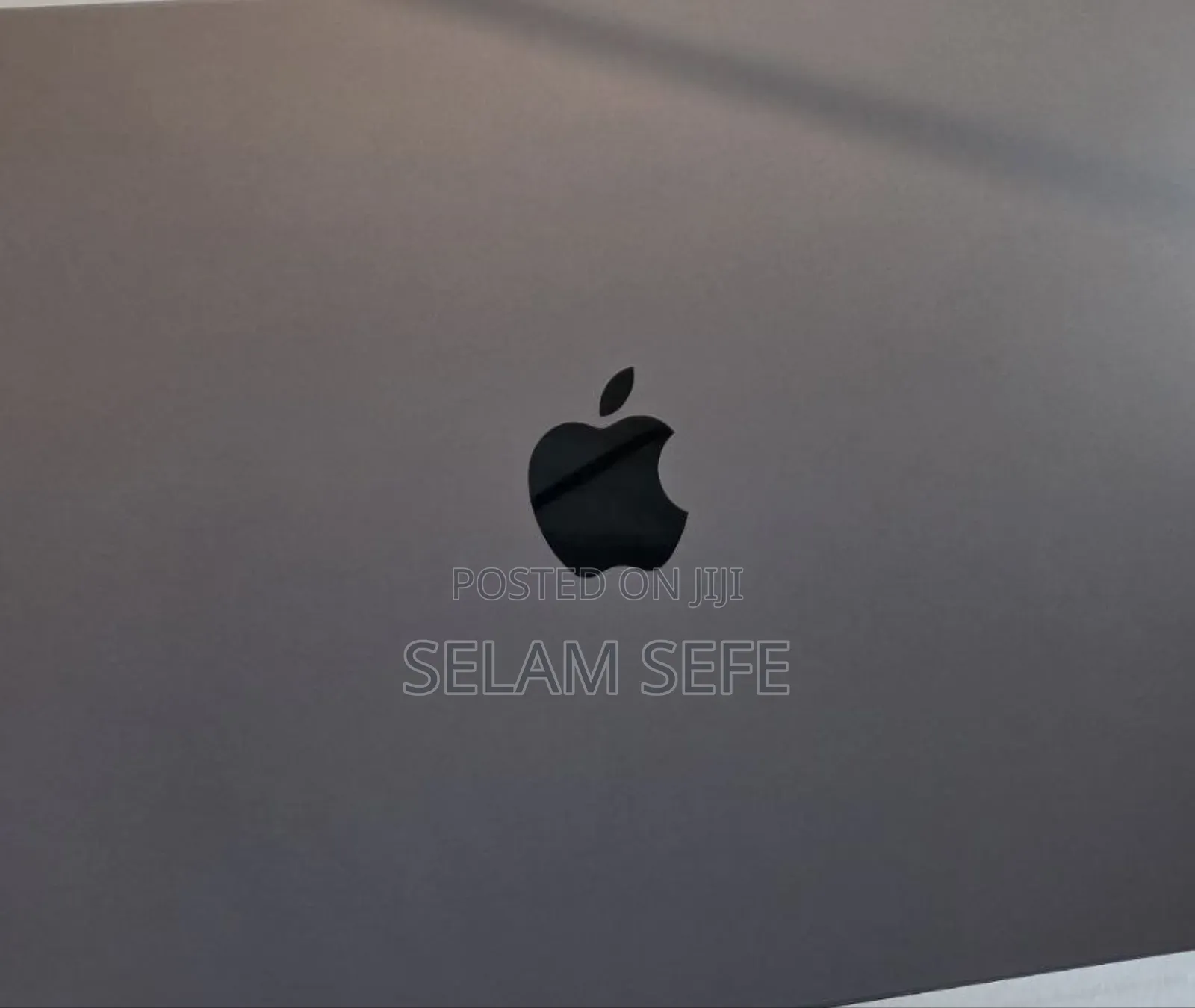 New Laptop Apple MacBook 8GB Intel Core I9 SSD 128GB