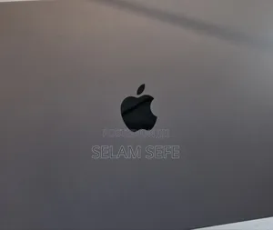 New Laptop Apple MacBook 8GB Intel Core I9 SSD 128GB