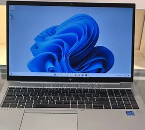 New Laptop HP EliteBook 850 G8 16GB Intel Core I7 SSD 512GB