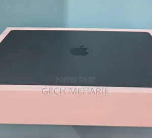 New Laptop Apple MacBook Air 2024 M3 15-Inch 8GB Apple M3 SSD 256GB