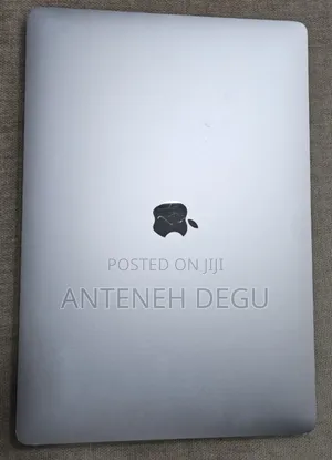 New Laptop Apple MacBook 2019 32GB Intel Core I9 SSD 512GB