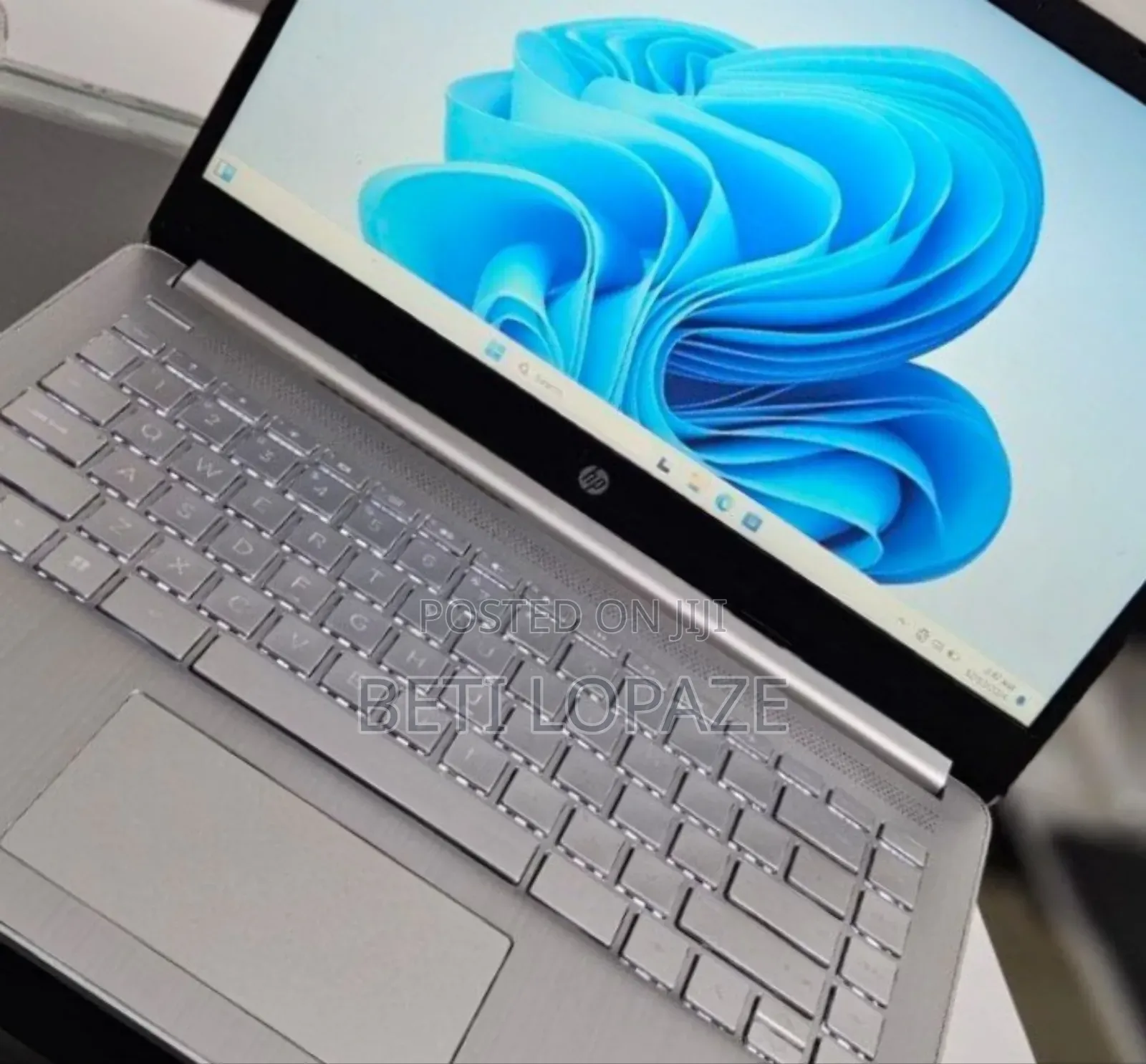 New Laptop HP Stream Notebook 8GB Intel Core I7 SSD 512GB