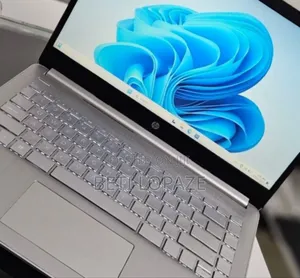 New Laptop HP Stream Notebook 8GB Intel Core I7 SSD 512GB