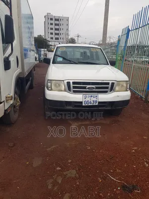 Photo - Ford Ranger Wildtrak 2004 White