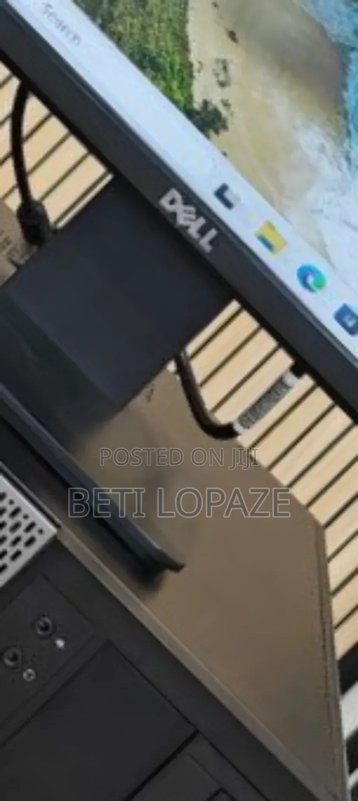 New Dell Inspiron 27 All-in-One 4GB Intel Core I5 SSD 500GB