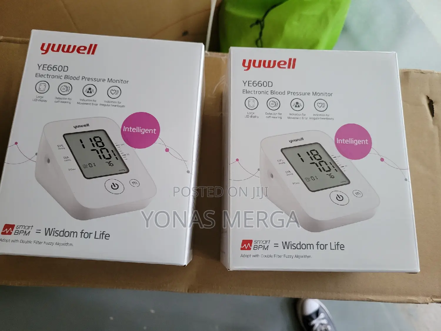 Basic Blood Pressure Monitor矩زvarious Arm Sizes for Accurate