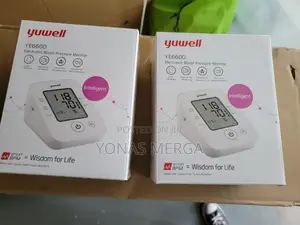 Photo - Basic Blood Pressure Monitor矩زvarious Arm Sizes for Accurate