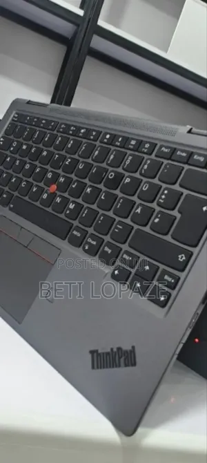 New Laptop Lenovo ThinkPad Yoga 16GB Intel Core I7 SSD 512GB