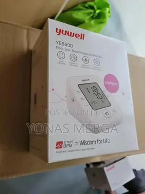 Photo - Bp Monitor¿*Easy Readability, Even in Low Light Conditions