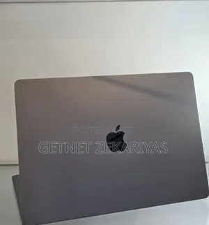 New Laptop Apple MacBook Air 2024 M3 15-Inch 8GB Apple M3 SSD 256GB