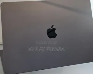 New Apple MacBook Air 2024 M3 15-Inch 8GB Intel Core M3 SSD 256GB