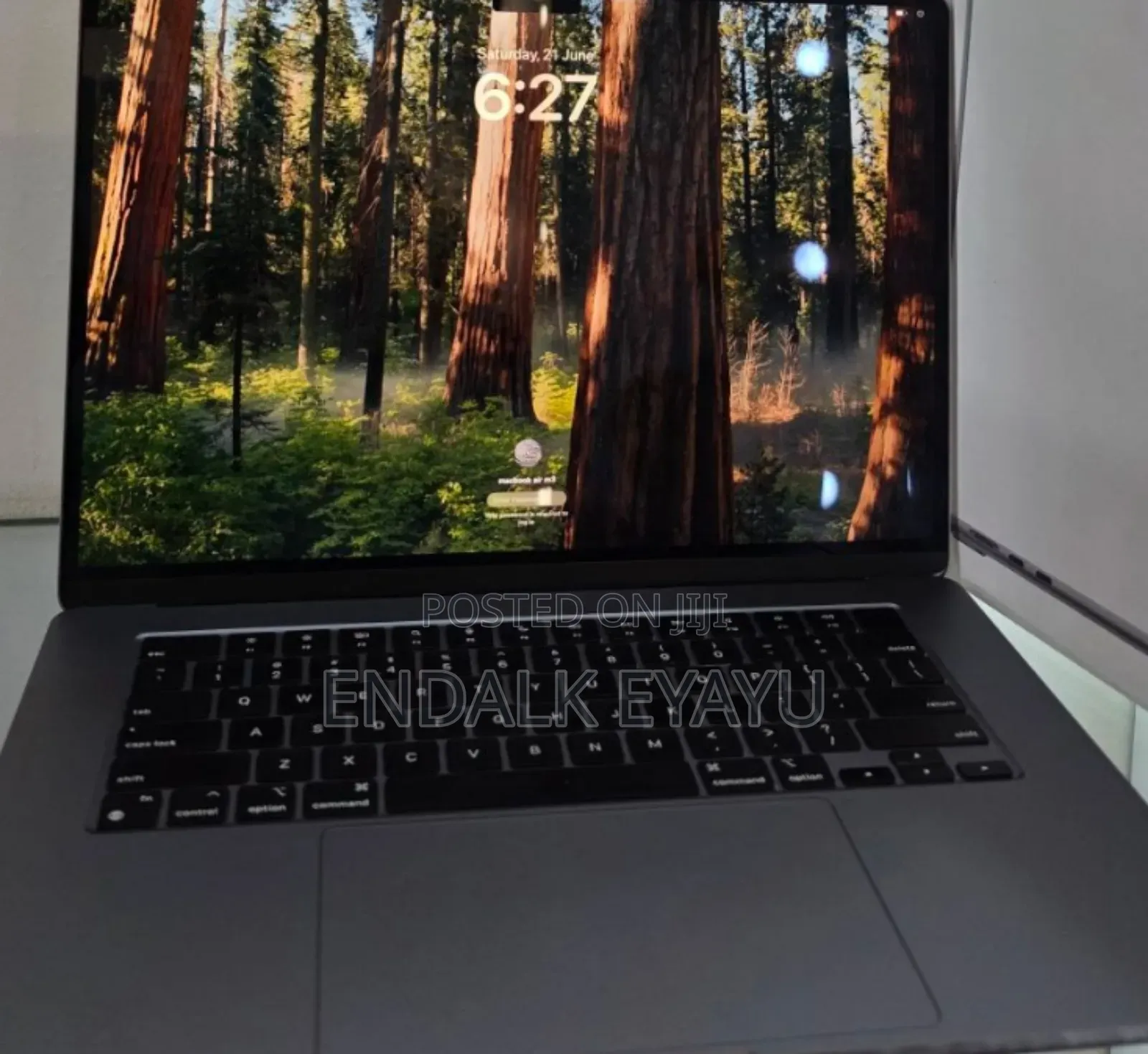 New Laptop Apple MacBook Air 2024 M3 15-Inch 8GB Apple M3 SSD 256GB