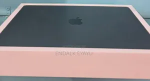 New Laptop Apple MacBook Air 2024 M3 15-Inch 8GB Apple M3 SSD 256GB