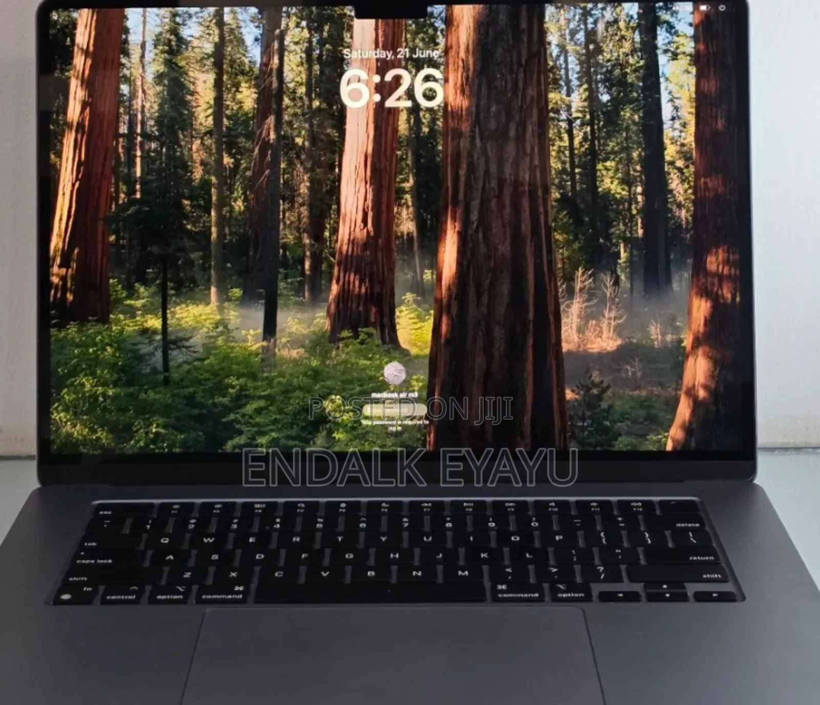 New Laptop Apple MacBook Air 2024 M3 15-Inch 8GB Apple M3 SSD 256GB