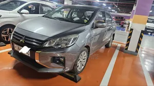 Mitsubishi Attrage 2021 Silver