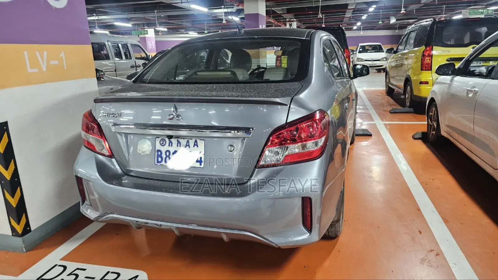 Mitsubishi Attrage 2021 Silver