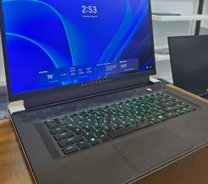 New Laptop Alienware M17x R2 32GB Intel Core I7 SSD 1T