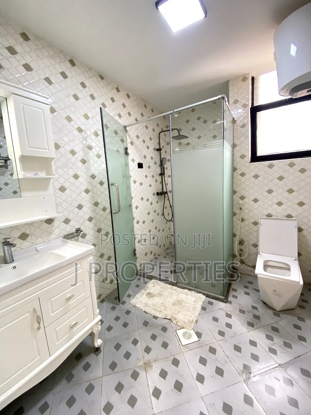 Furnished 3bdrm Apartment in Kirkos for rent